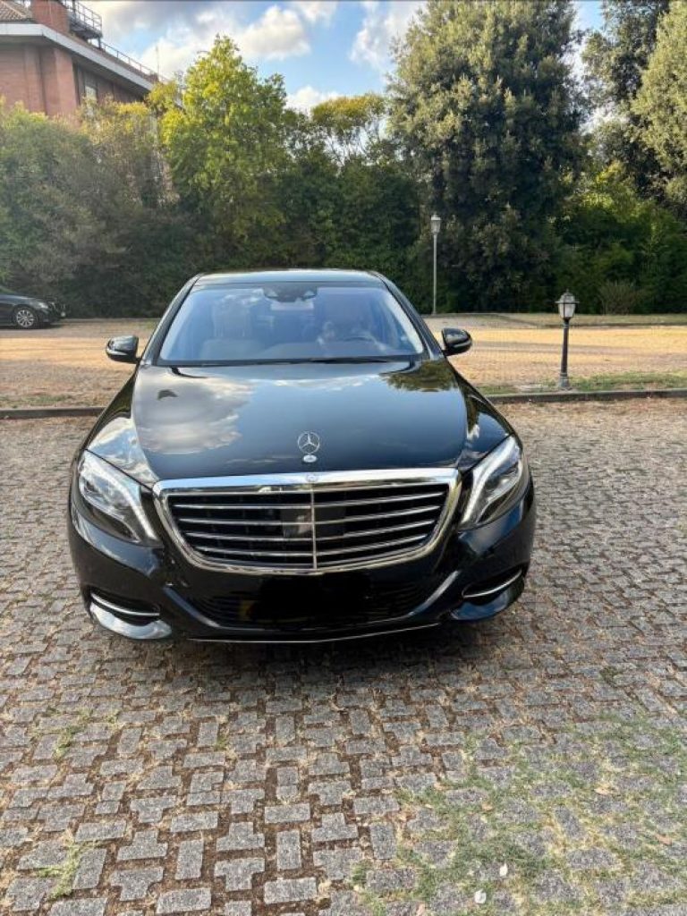Елшілік аукционға шығарған қара Mercedes-Benz