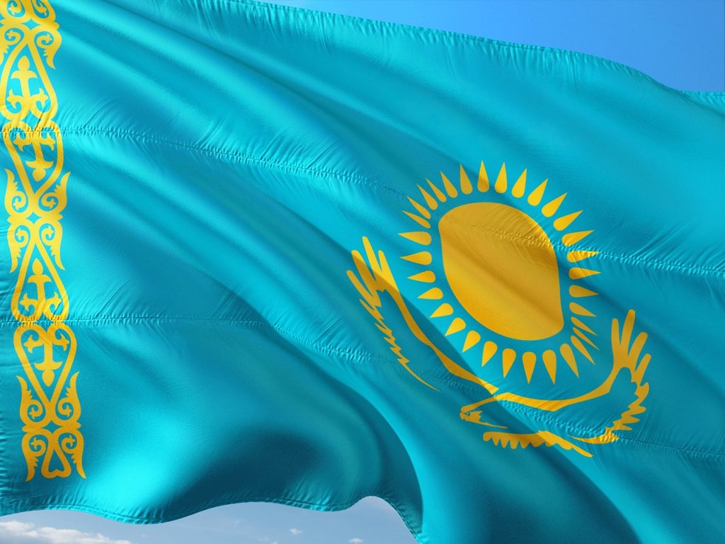 Жапонияда Параойындар алдында Қазақстан туы көтерілді